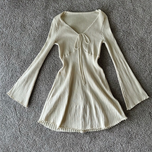 VTG Y2K Bell Sleeve Lettuce Hem Babydoll Midi Sweater Dress CottageCore Coquette - Picture 1 of 8